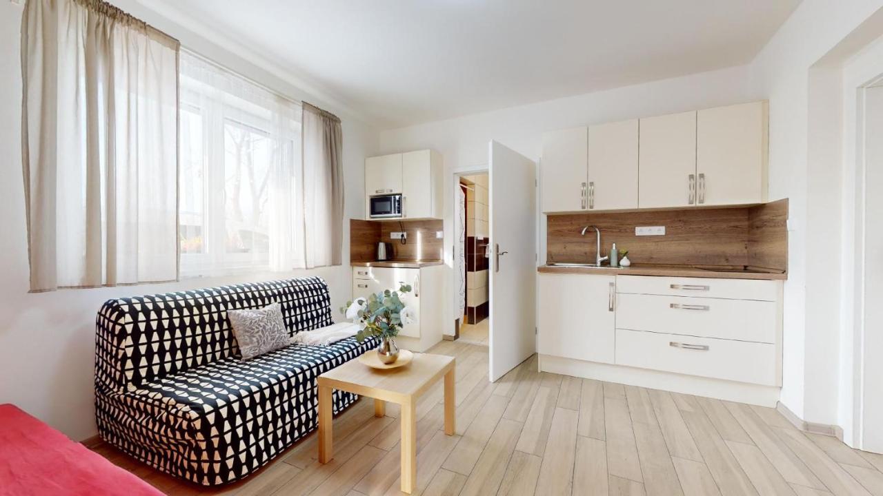 Apartman Dubova Milovice  Bagian luar foto